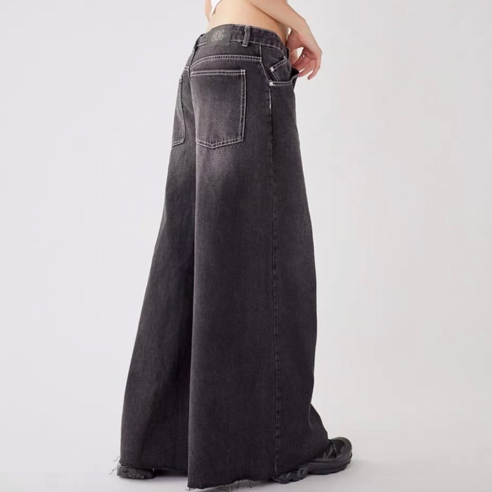 Urban Outfitters BDG Extreme Wide Leg Jeans - Picture 4 of 7